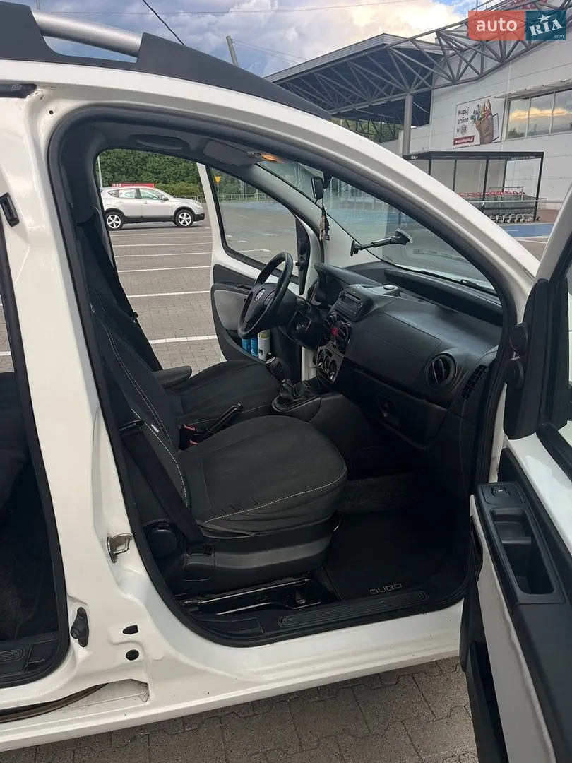 2016 Fiat Qubo - мініатюра 30