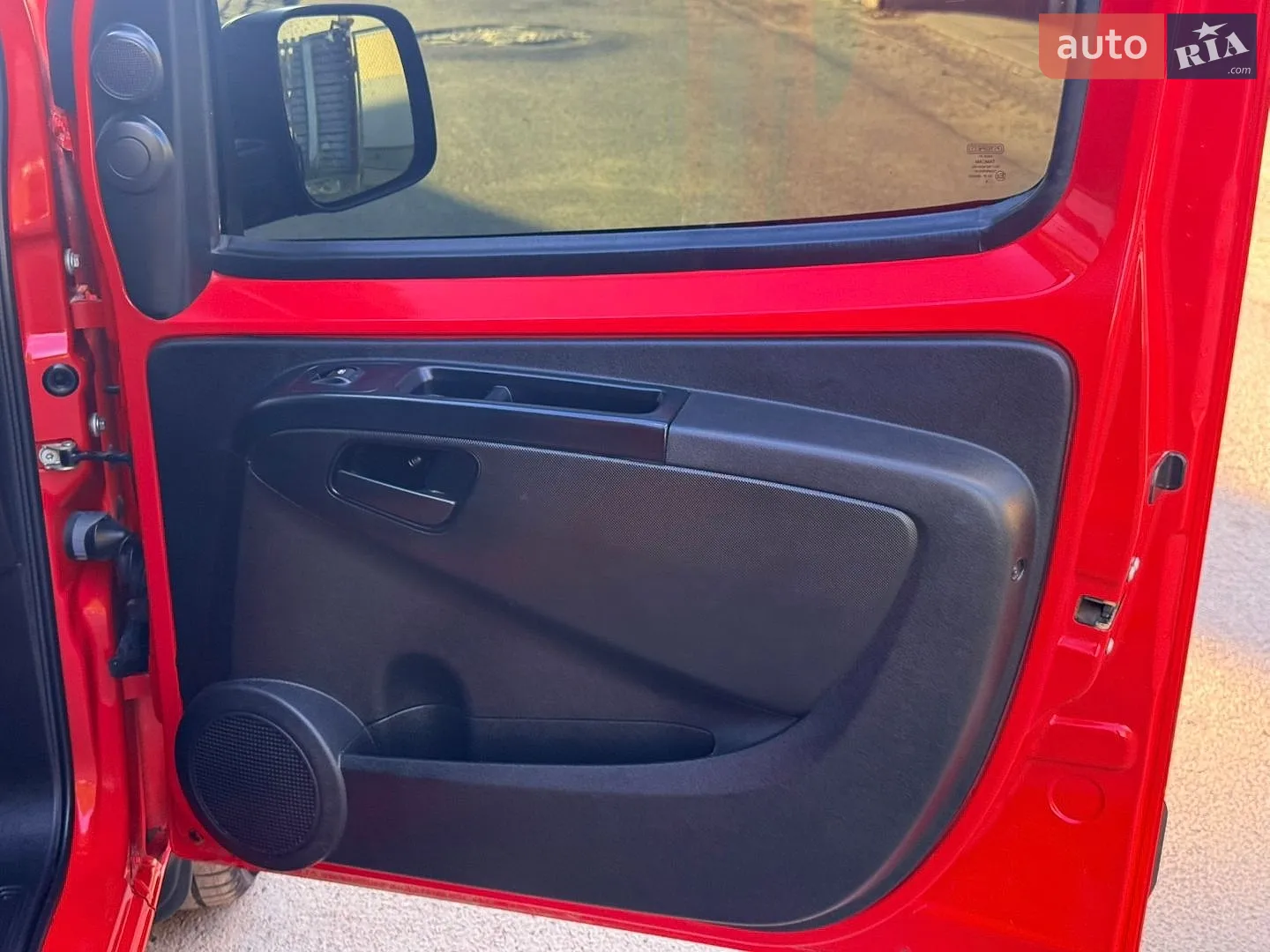 2015 Fiat Qubo - мініатюра 31