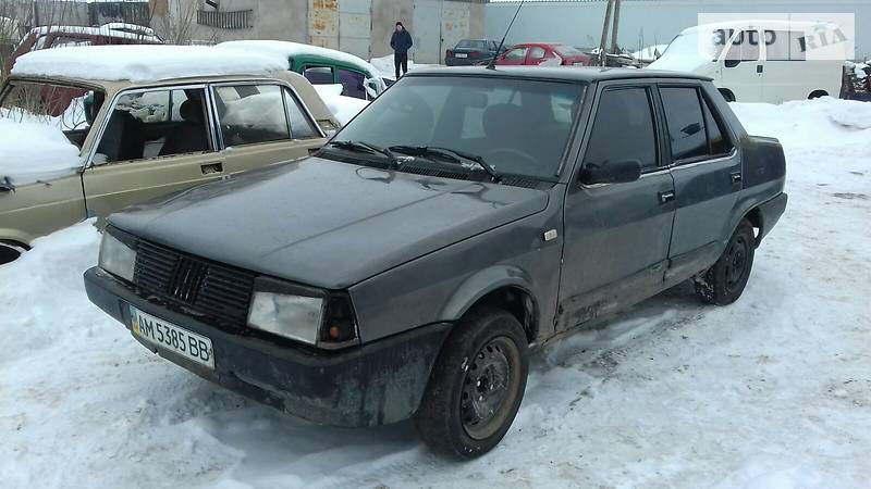 Седан Fiat Regata (138) 1987 в Полонному