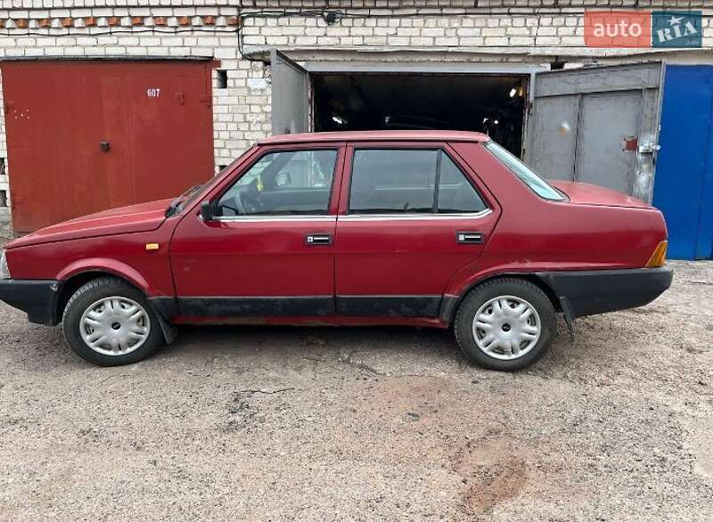 Седан Fiat Regata (138) 1983 в Коростене фото Седан Fiat Regata (138) 1983 в Коростене