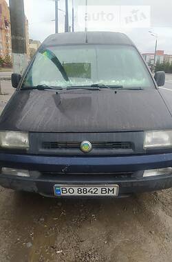 Минивэн Fiat Scudo пасс. 2002 в Тернополе