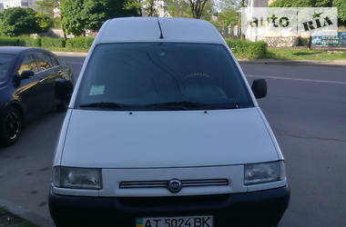 Грузопассажирский фургон Fiat Scudo 2002 в Ивано-Франковске