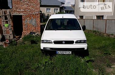 Мінівен Fiat Scudo 2003 в 