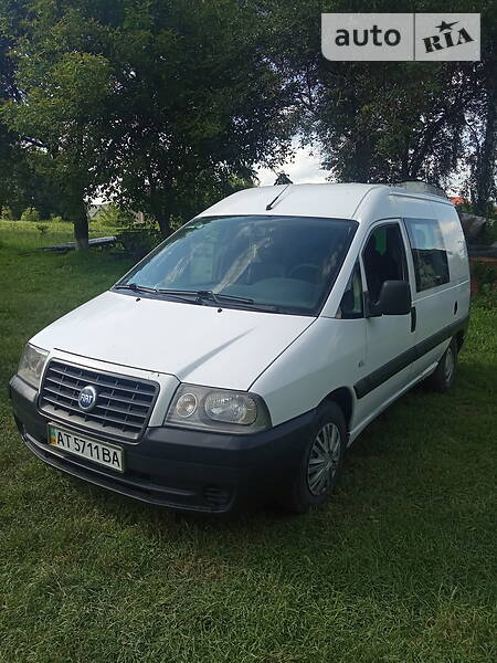 Минивэн Fiat Scudo 2005 в Тлумаче