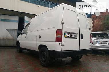 Вантажопасажирський фургон Fiat Scudo 1999 в Ужгороді