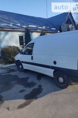 Грузопассажирский фургон Fiat Scudo 2006 в Виннице