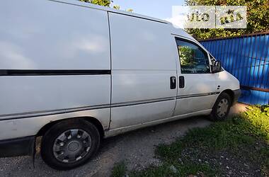 Грузовой фургон Fiat Scudo 2000 в 