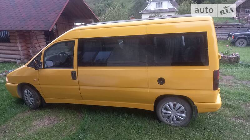 Мінівен Fiat Scudo 2000 в Верховині