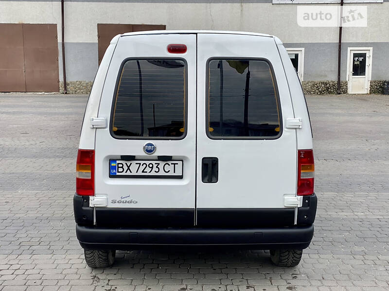 Минивэн Fiat Scudo 2005 в Теофиполе