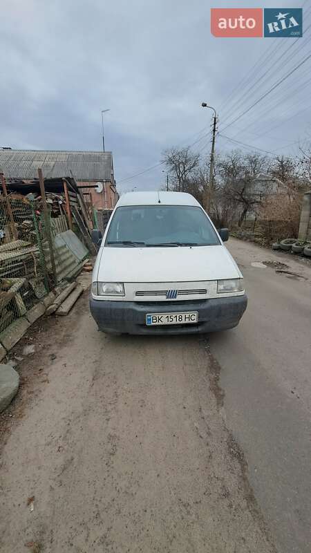 Мінівен Fiat Scudo 2001 в Рівному