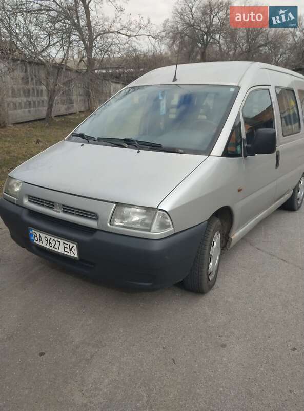 Мінівен Fiat Scudo 1998 в Світловодську