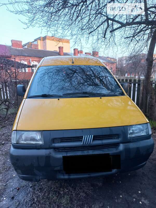 Минивэн Fiat Scudo 1999 в Владимир-Волынском
