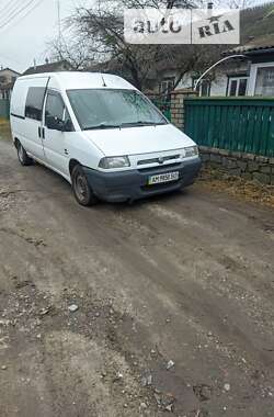 Грузопассажирский фургон Fiat Scudo 2000 в Житомире