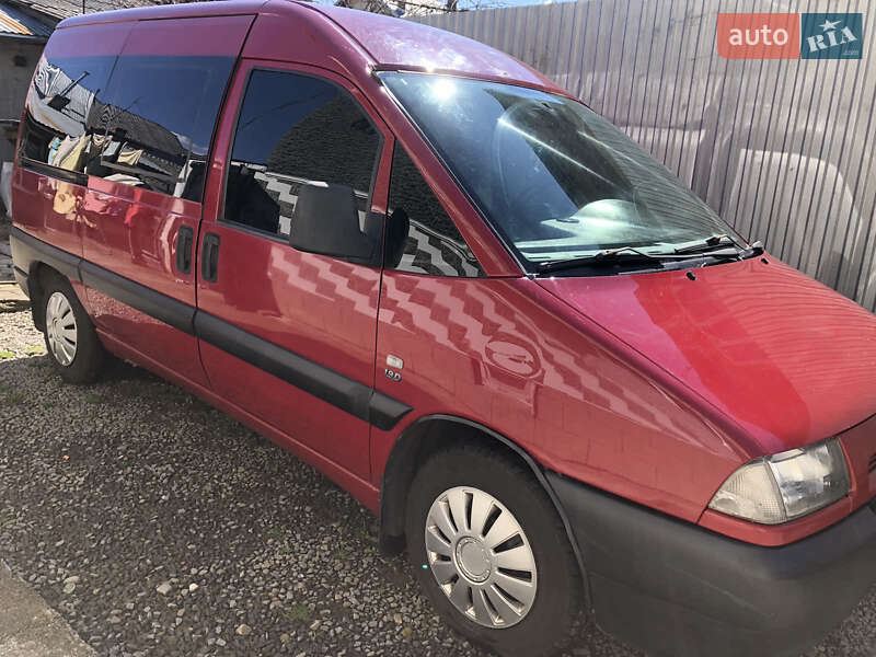 Минивэн Fiat Scudo 2004 в Стрые