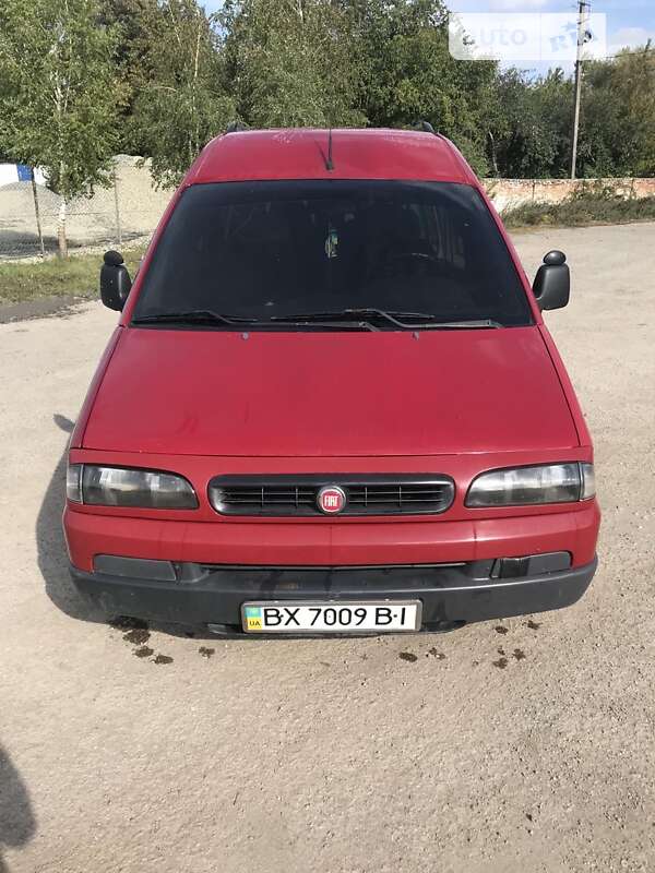 Минивэн Fiat Scudo 2003 в Чемеровцах