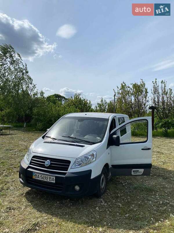 Мінівен Fiat Scudo 2008 в Києві фото 4 Мінівен Fiat Scudo 2008 в Києві