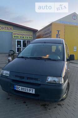 Грузовой фургон Fiat Scudo 2002 в Львове