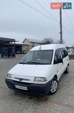 Минивэн Fiat Scudo 2003 в Звенигородке