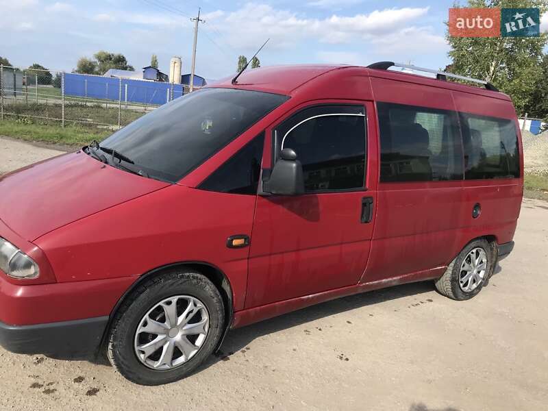 Мінівен Fiat Scudo 2003 в Кам'янець-Подільському