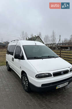 Минивэн Fiat Scudo 2002 в Самборе