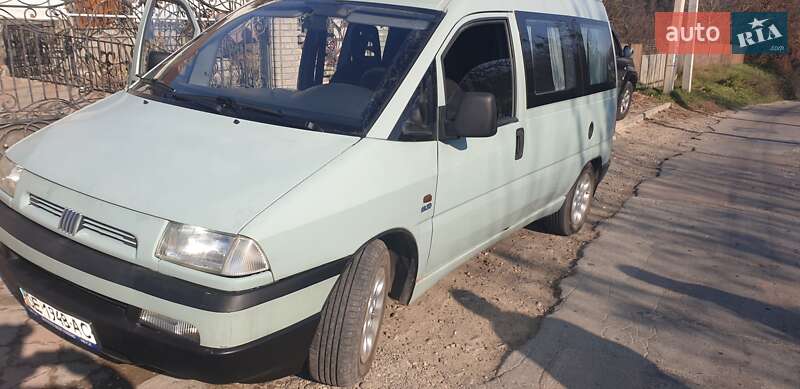 Мінівен Fiat Scudo 1998 в Чернівцях