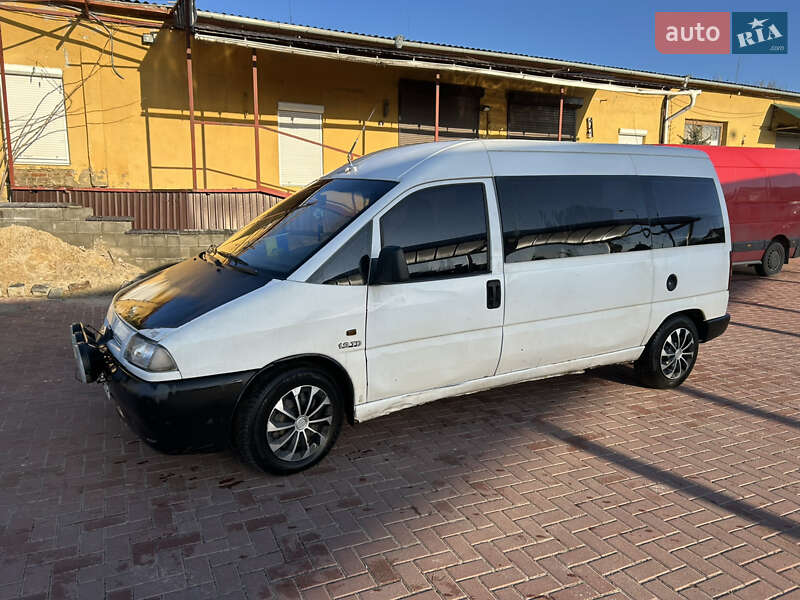 Мінівен Fiat Scudo 2000 в Рівному