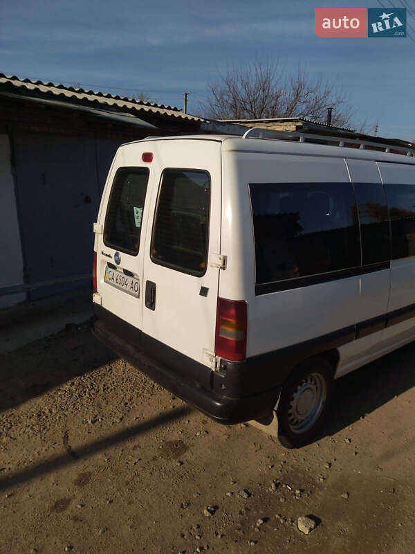 Минивэн Fiat Scudo 2004 в Киеве