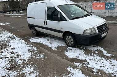 Вантажний фургон Fiat Scudo 2006 в Кременчуці