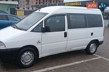 Минивэн Fiat Scudo 2002 в Киеве