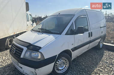 Грузовой фургон Fiat Scudo 2006 в Ивано-Франковске