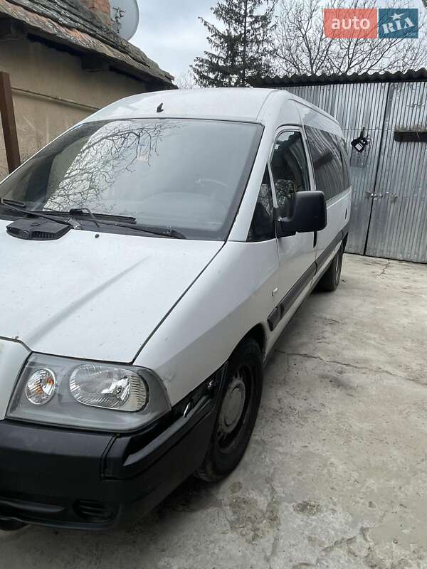 Мінівен Fiat Scudo 2004 в Виноградові