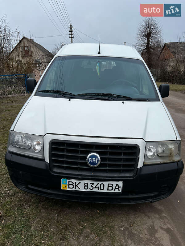 Минивэн Fiat Scudo 2004 в 