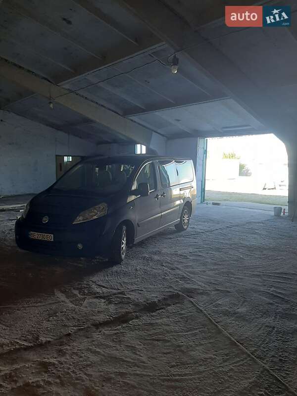 Минивэн Fiat Scudo 2007 в Николаевском