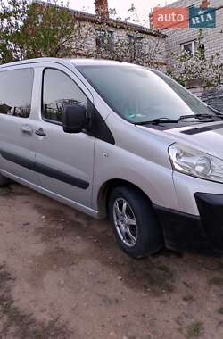 Минивэн Fiat Scudo 2009 в 
