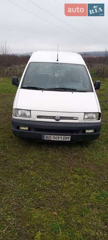 Мінівен Fiat Scudo 2000 в Ужгороді