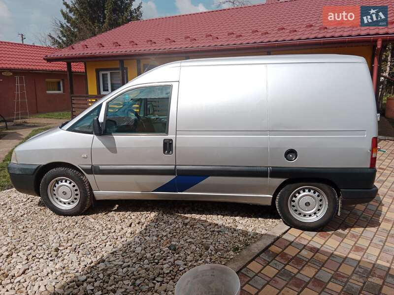 Грузовой фургон Fiat Scudo 2004 в Тлумаче фото 10 Грузовой фургон Fiat Scudo 2004 в Тлумаче