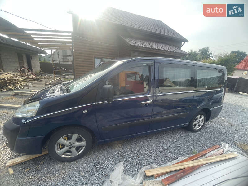 Минивэн Fiat Scudo 2008 в Чуднове
