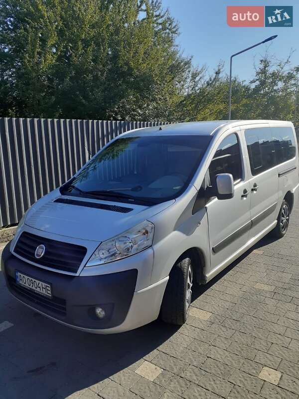 Минивэн Fiat Scudo 2011 в Ужгороде