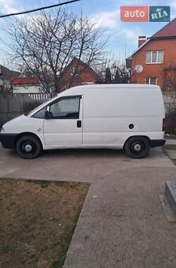 Грузовой фургон Fiat Scudo 2003 в 