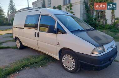 Мінівен Fiat Scudo 2000 в 