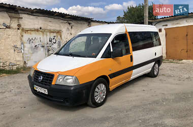 Минивэн Fiat Scudo 2006 в Звягеле