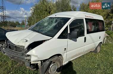 Минивэн Fiat Scudo 2000 в 