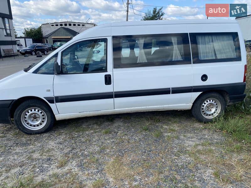 Минивэн Fiat Scudo 2006 в Вараше