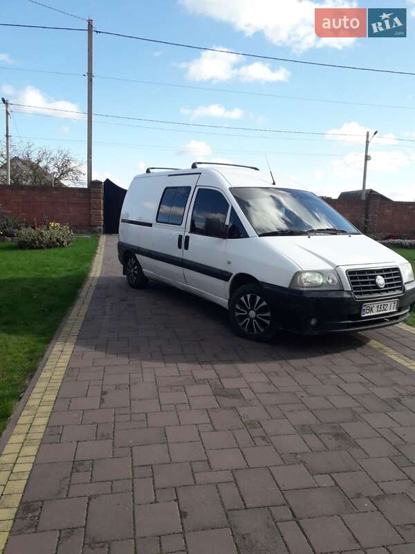Мінівен Fiat Scudo 2005 в 