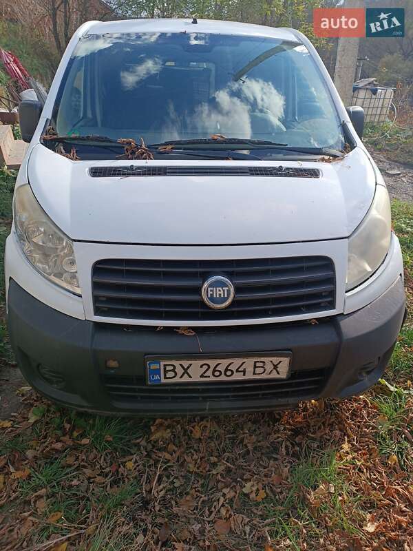 Вантажний фургон Fiat Scudo 2007 в Новій Ушиці