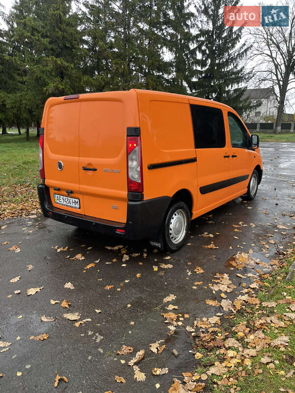 Вантажний фургон Fiat Scudo 2008 в Дубні