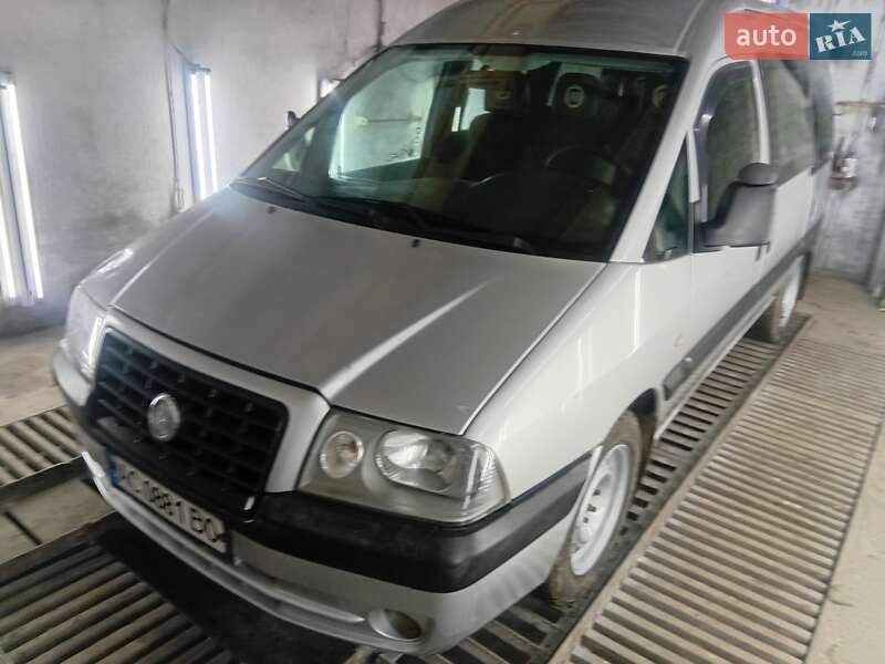 Мінівен Fiat Scudo 2006 в Іваничах