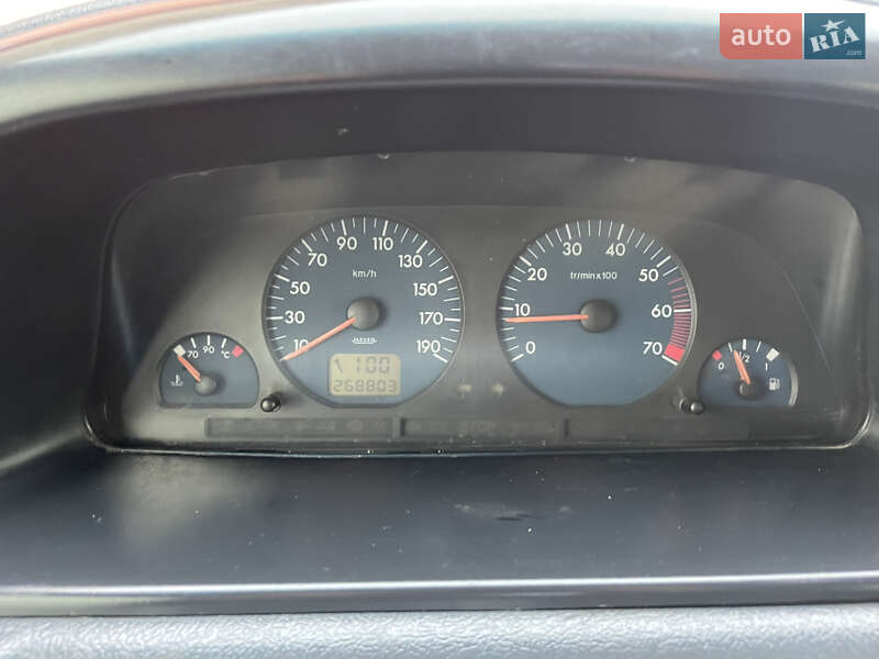 Мінівен Fiat Scudo 2000 в Острозі