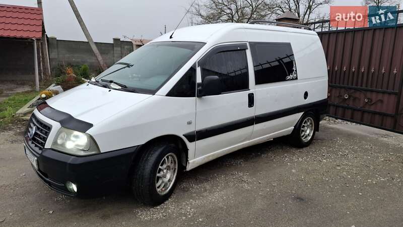 Минивэн Fiat Scudo 2004 в Лысянке