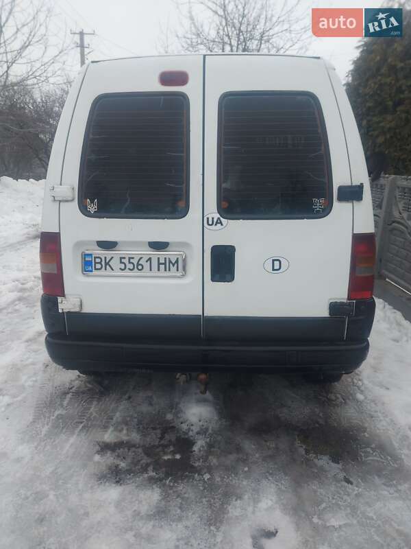 Минивэн Fiat Scudo 2006 в Остроге